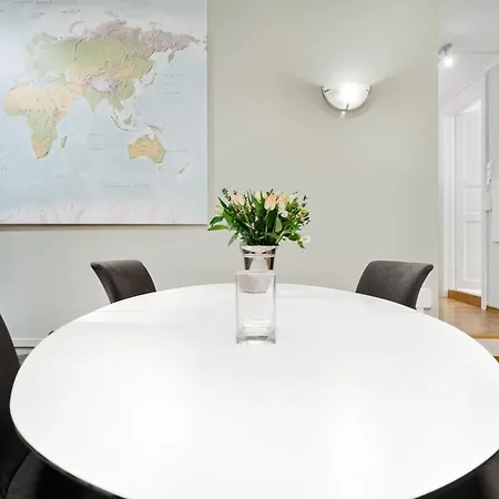 Stilfull Sentrumsnaer Apartment